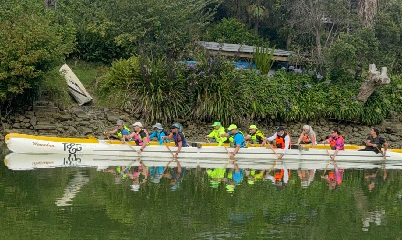 Te Awa Waka Tours | The River Canoe Tours